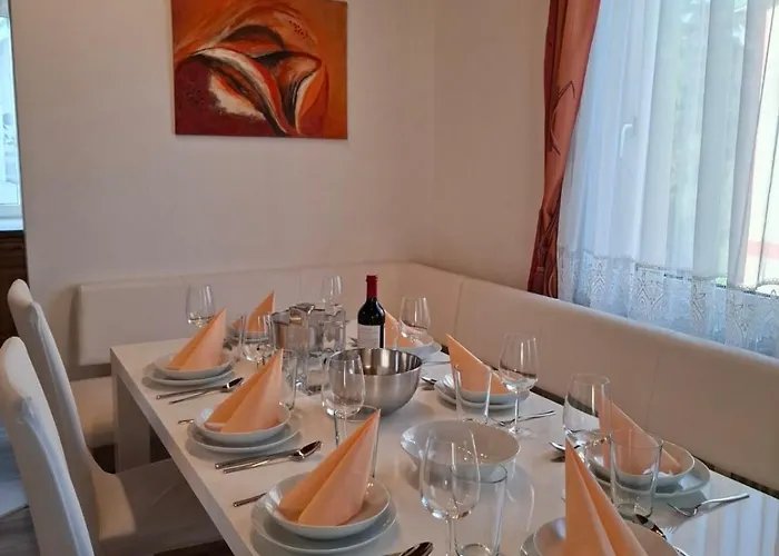 Haabsburg Apartment